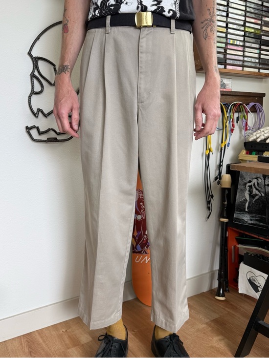 Dockers Other - Vintage 90s Dockers Beige Pleated Trousers ~ Size 35 x 28